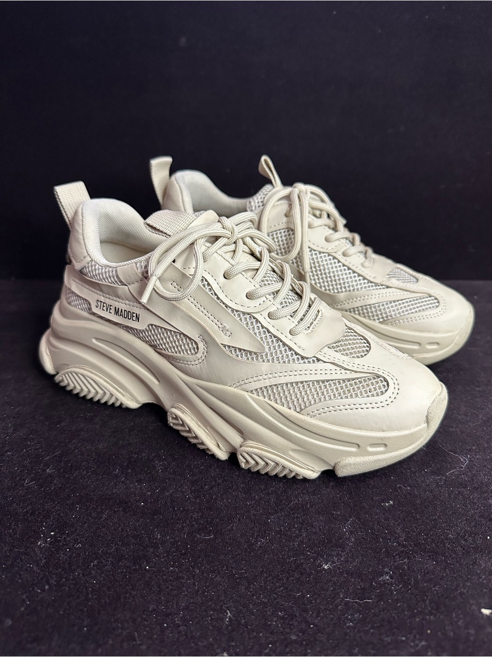 Steve Madden Chunky Cream Lace-Up Mesh Sneakers